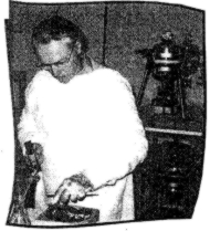 Willi Seiß im Labor